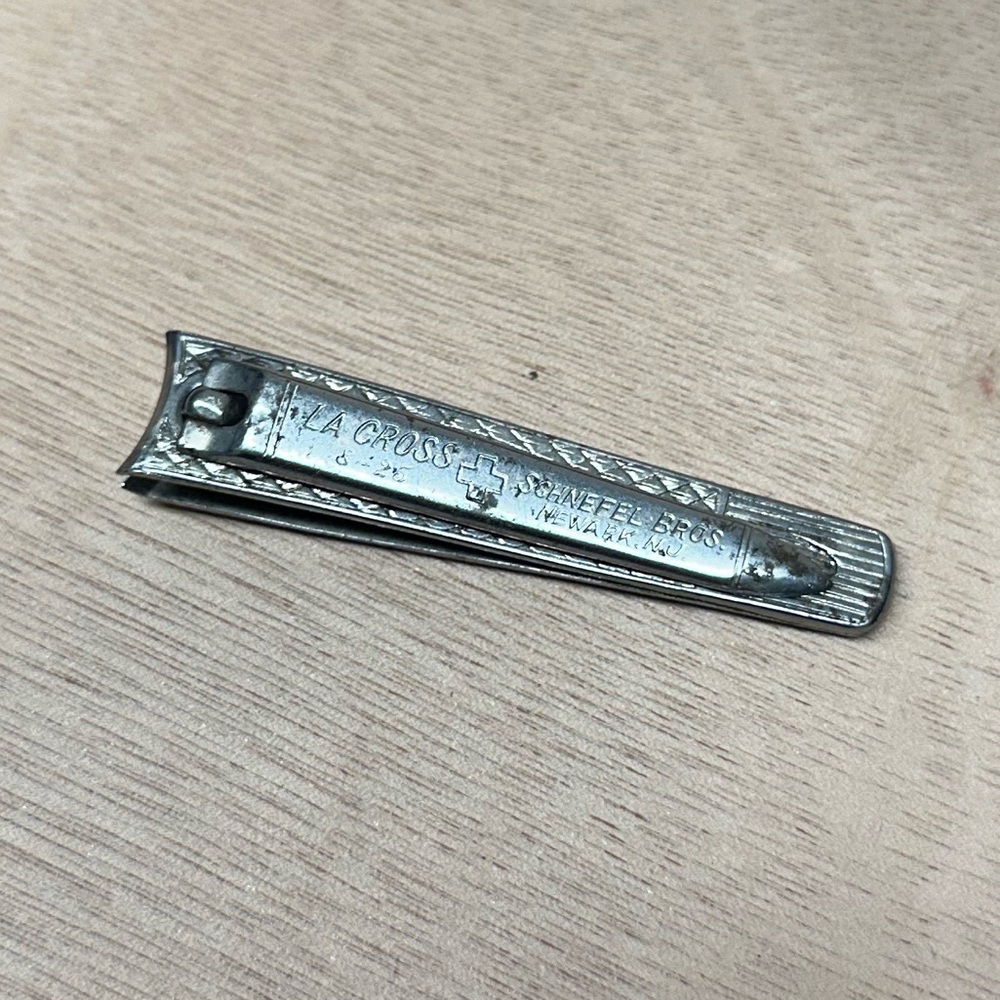 VINTAGE Silver‎ Nail Clippers